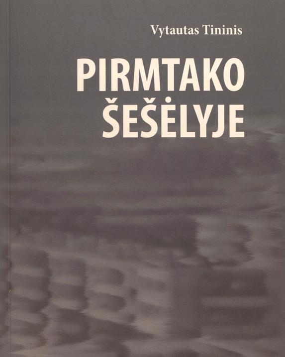 Pirmtako šešėlyje