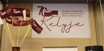 Bibliotekos 70-mečiui skirta paroda KELYJE