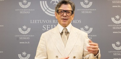 Dovana bibliotekai – trijų tomų albumas „Privatus Vilnius. Interjerų gyvenimai“