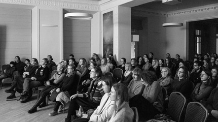 Lietuviško kino vakarai bibliotekoje