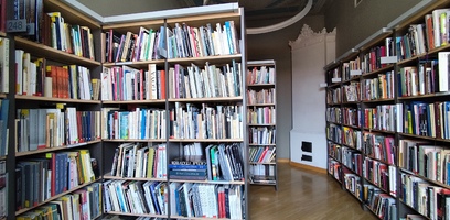Kovo mėnesio ieškomiausios bibliotekos knygos