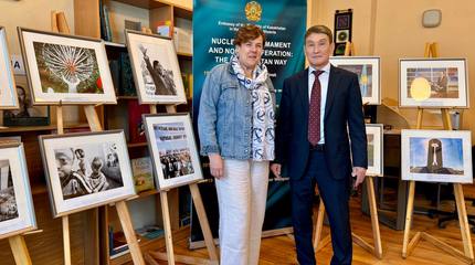 Kazachstano Respublikos ambasada pristato fotografijų parodą