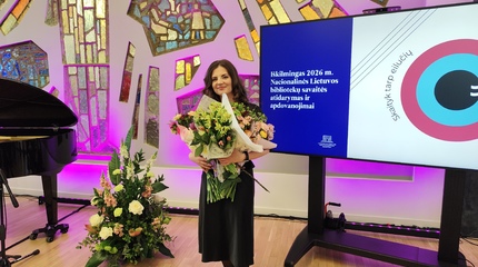 Lietuvos metų bibliotekininkė – Regiono bibliotekų strateginės plėtros skyriaus vadovė Žydrūnė...