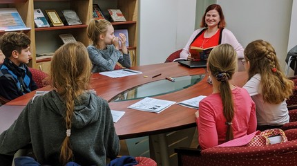 Savanorystė bibliotekoje: galimybė ne tik duoti, bet ir gauti