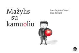 Mažylis su kamuoliu