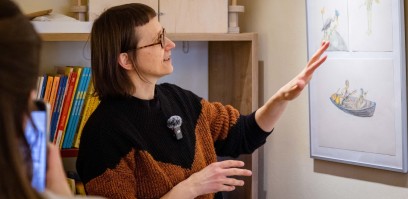 Istorijos, slypinčios už knygos „Oseanas ir mama vėžlė“ iliustracijų. Svečiuose – rašytoja Jurga...